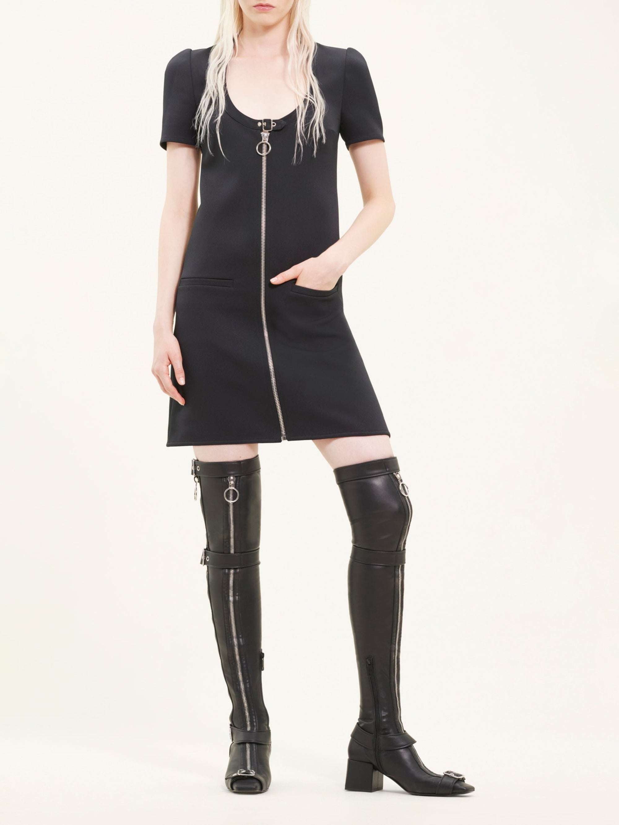 Holistic buckle twill Dress - Black