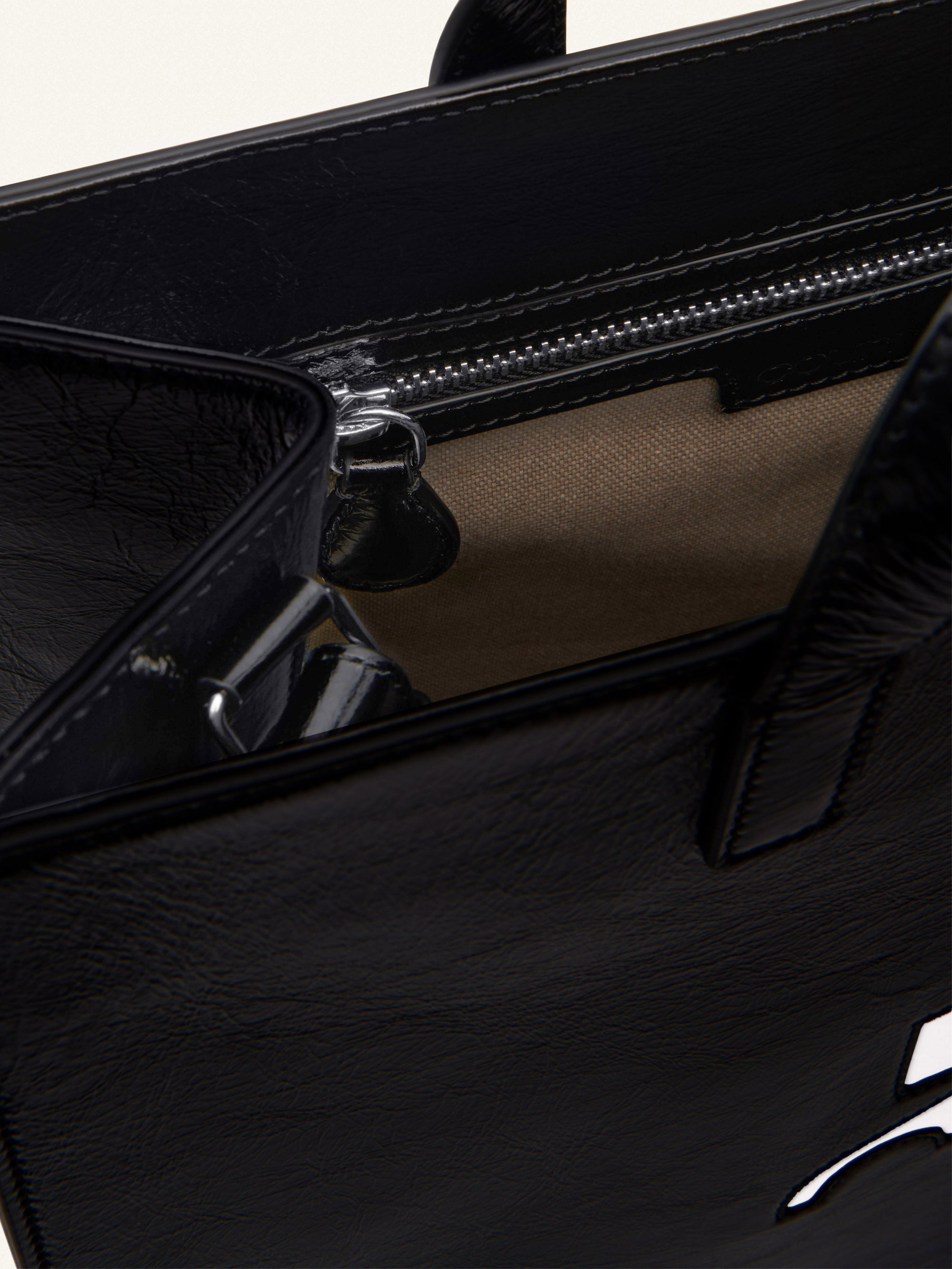 Heritage Naplack Leather Tote Bag - Black