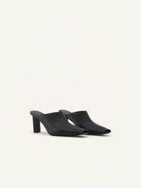 Sleek leather Mules - Black