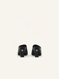 Sleek leather Mules - Black