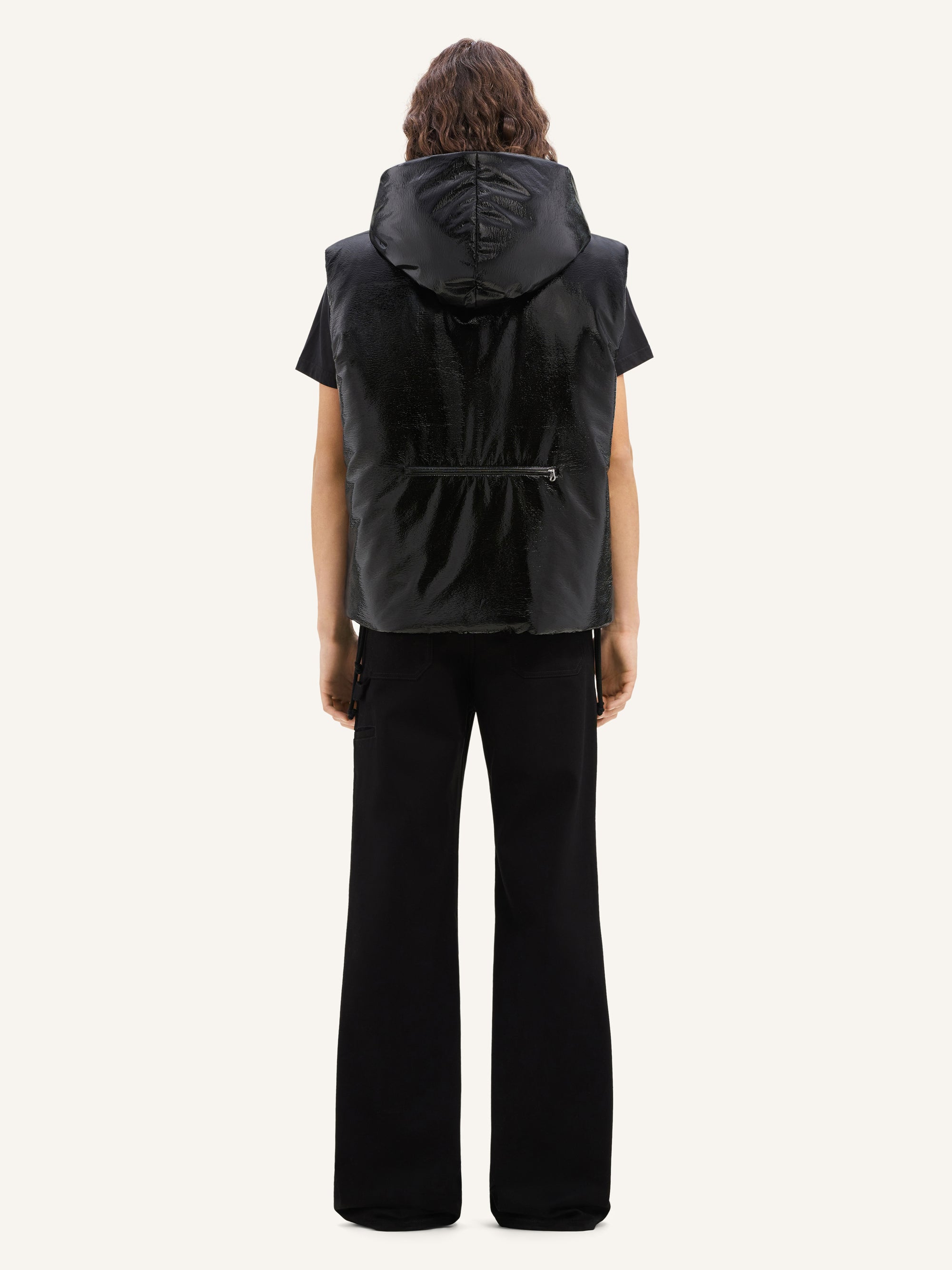 Sleeveless vinyl puffer Jacket - Black