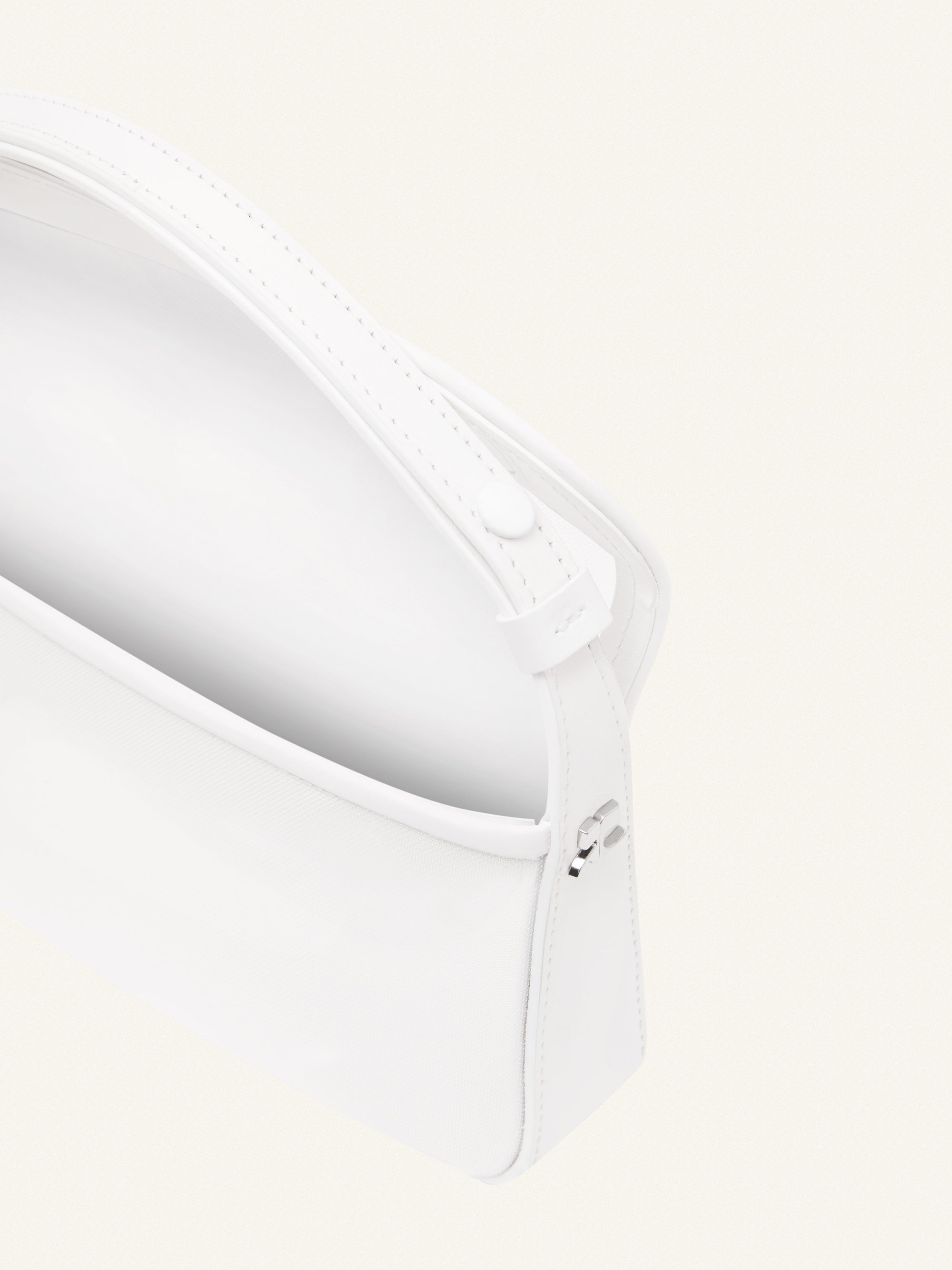 Sleek Mesh Bag - White