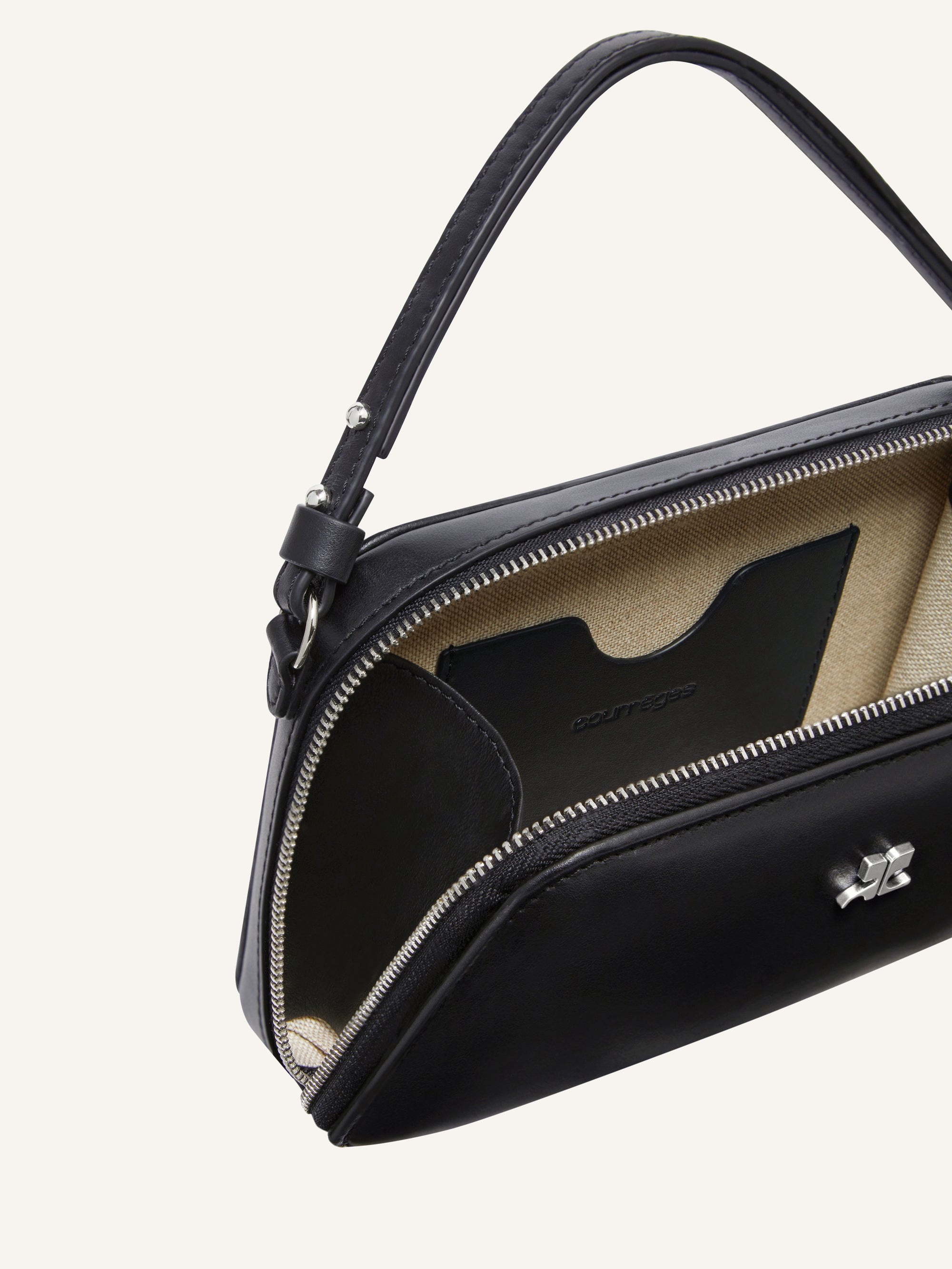 Cloud chained leather Bag - Black