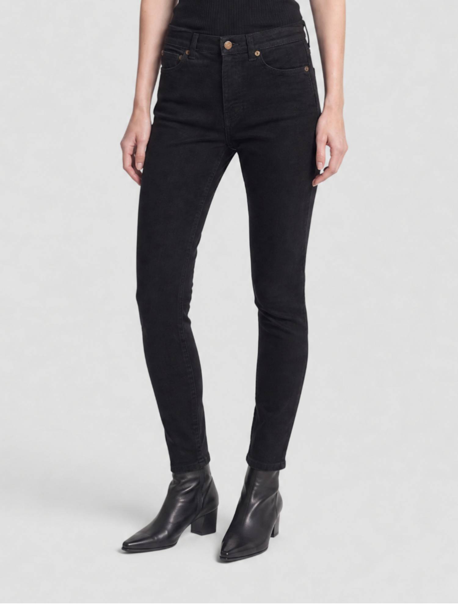 Black Jean - Black