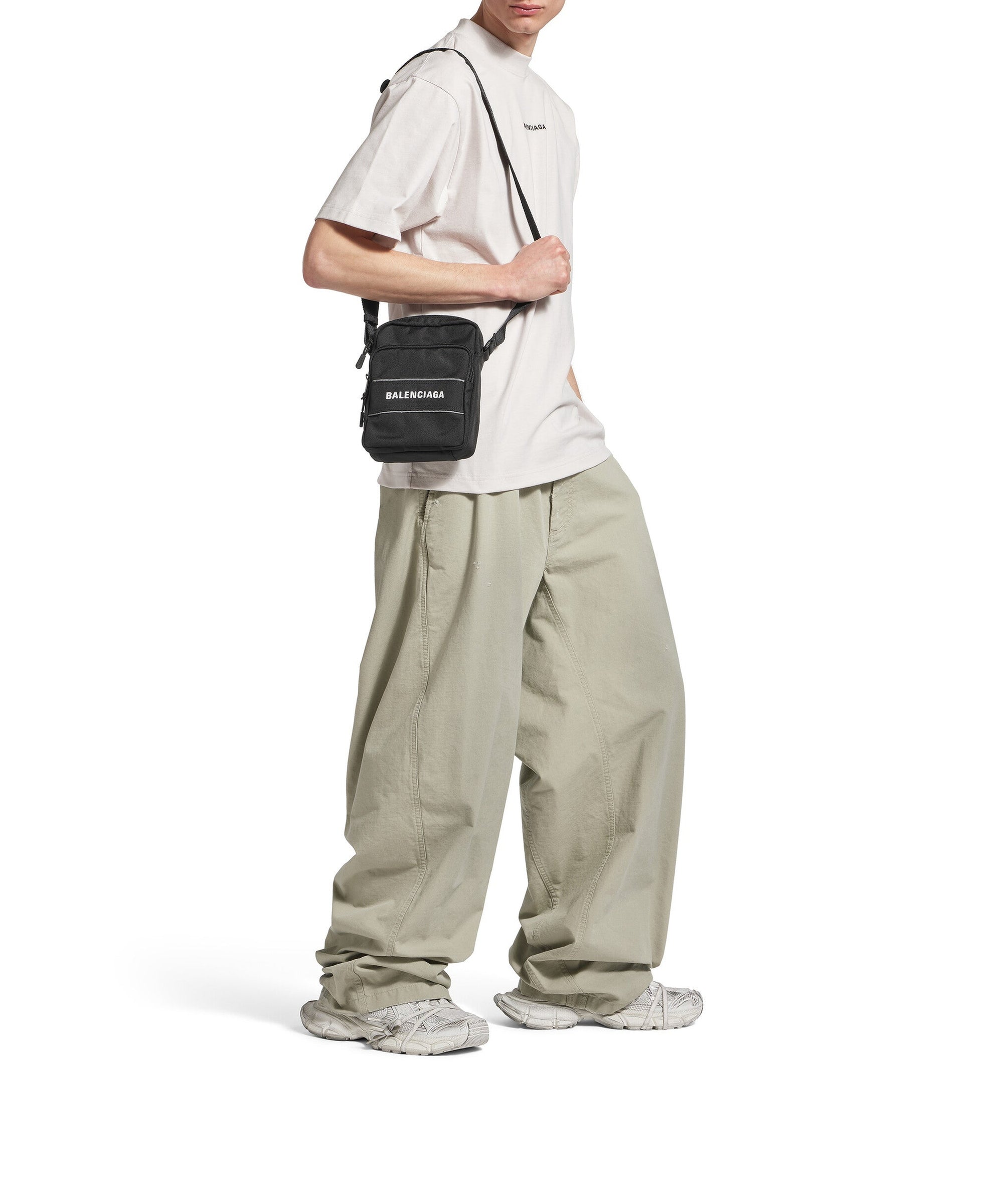 Sport Messenger Bag Small - Black