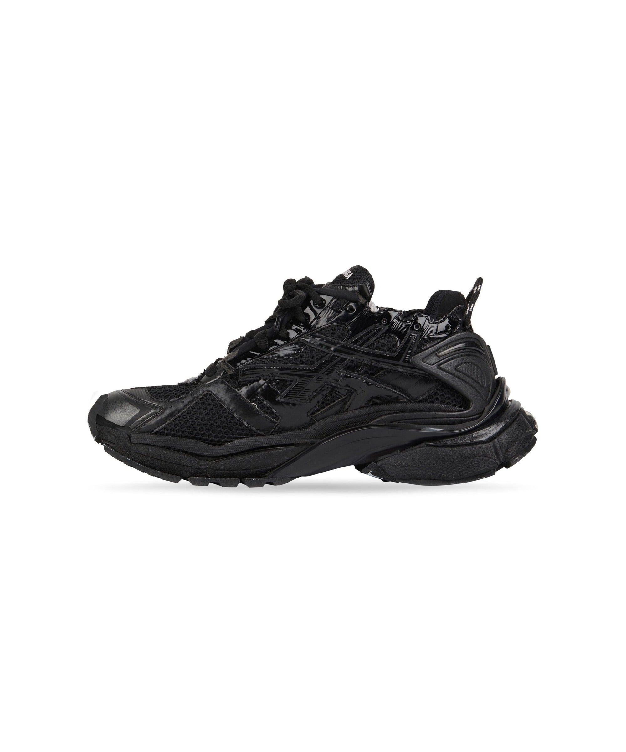 Runner Sneakers - Black