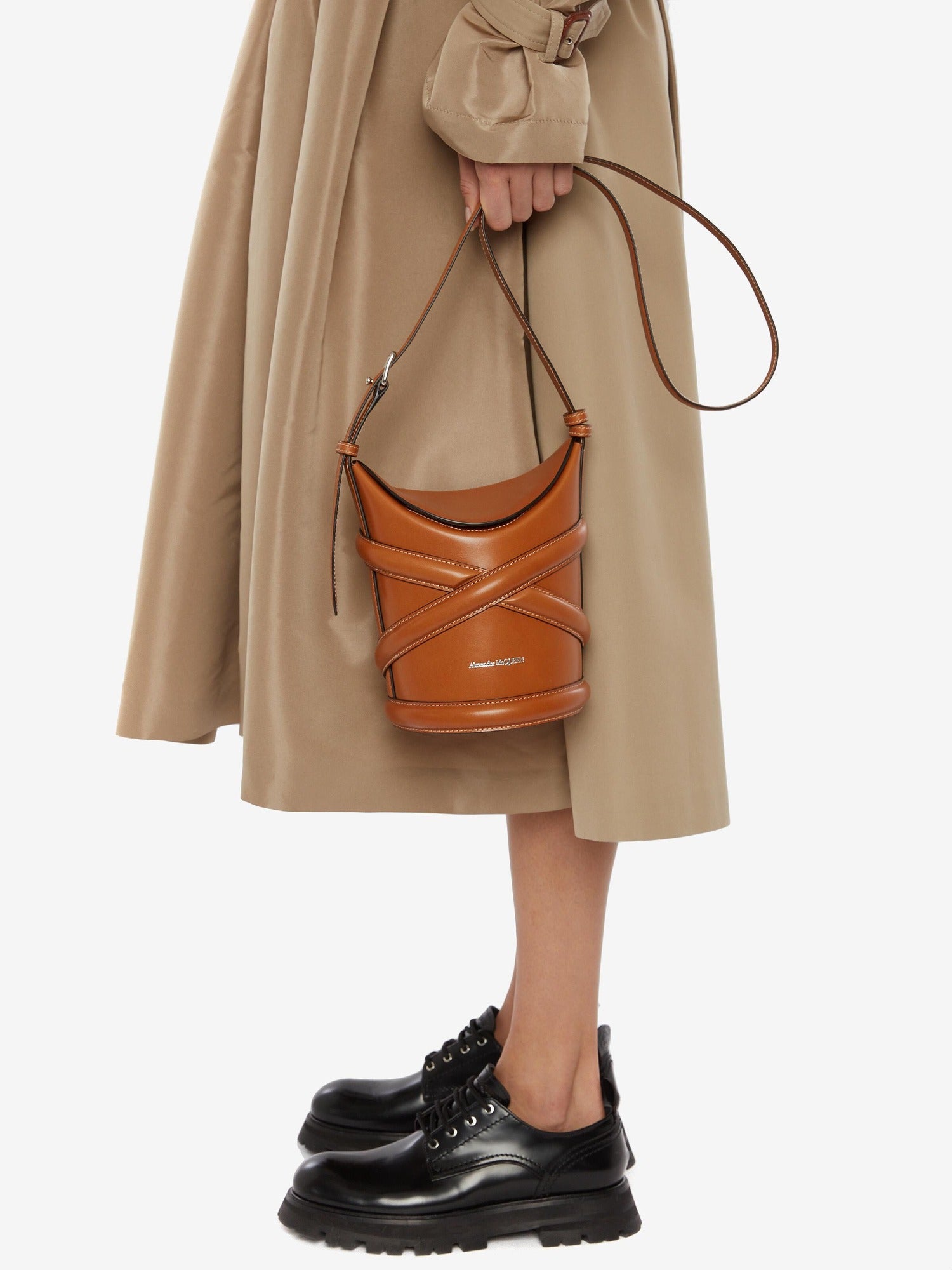 The Curve beige & wood Bag - Beige & Wood