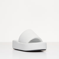 Rise Sandals - White & Black