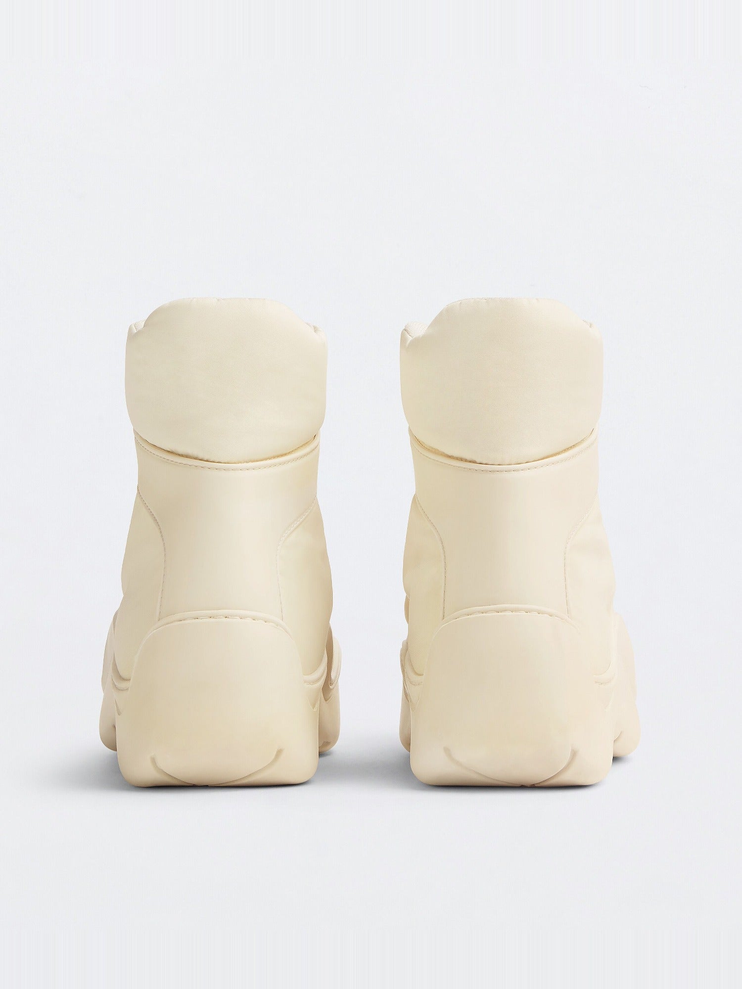 Puddle Bomber string & eggyolk Boots - String & Eggyolk