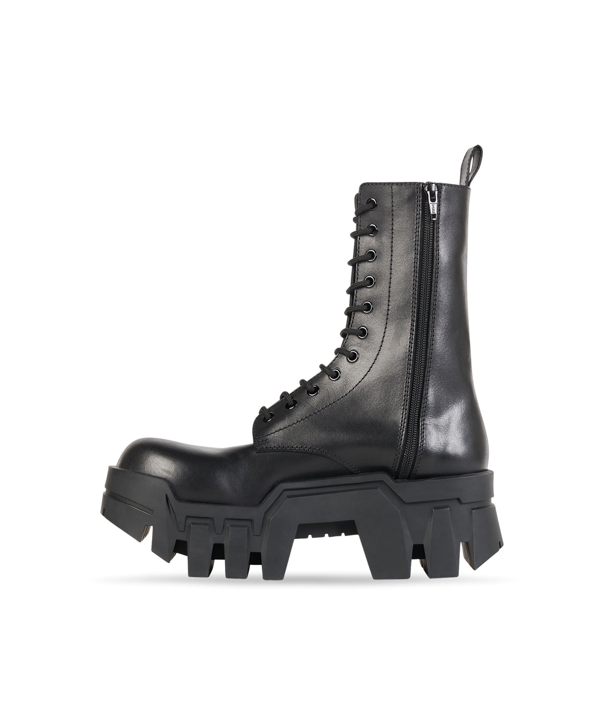 Bulldozer Lace-Up Boots - Black