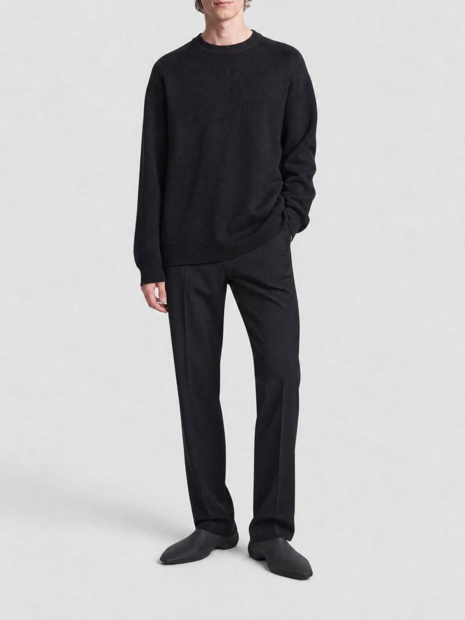 Space black Flats - Black