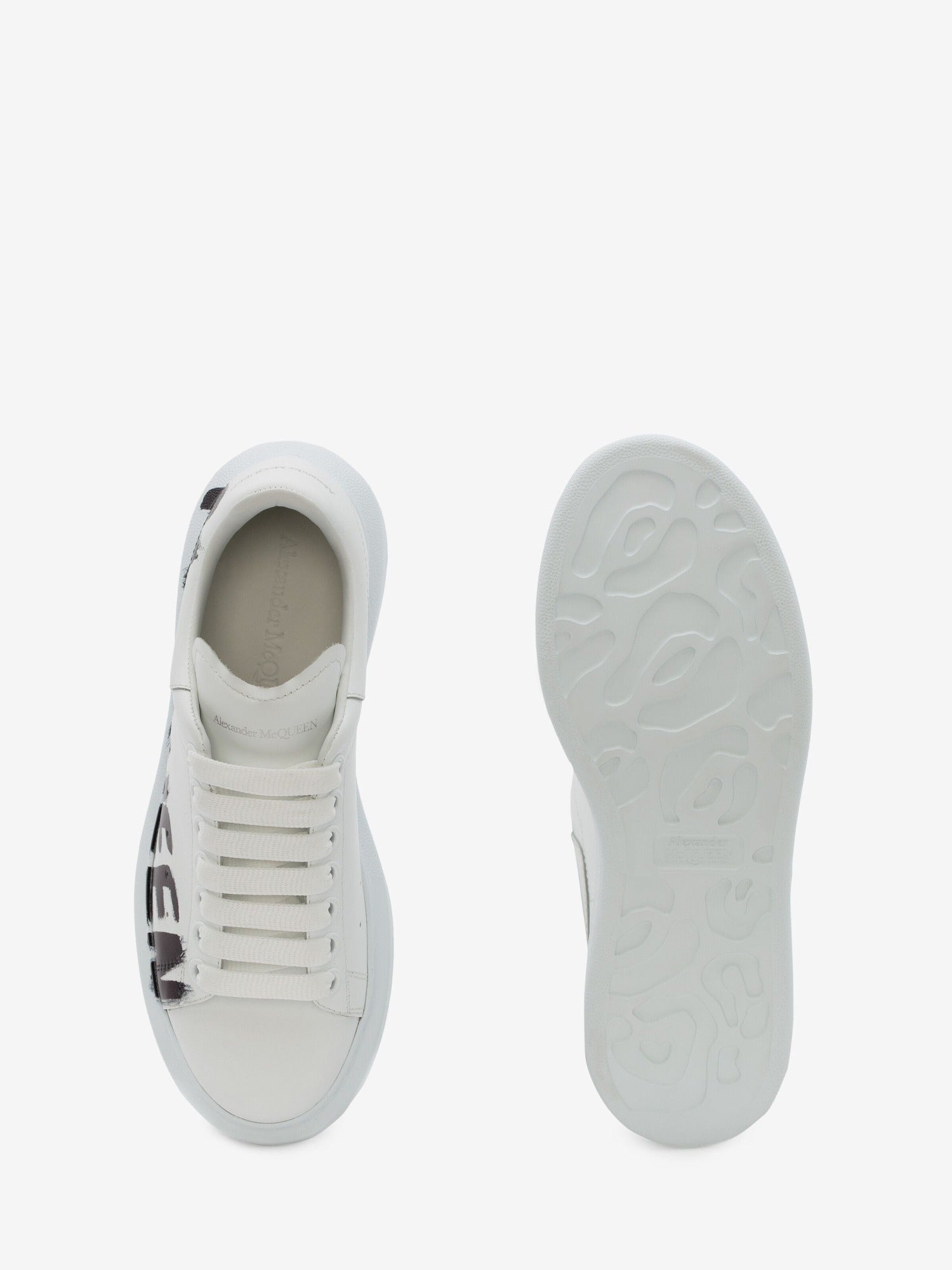 Mcqueen Graffiti Oversized white & black Sneakers - White & Black