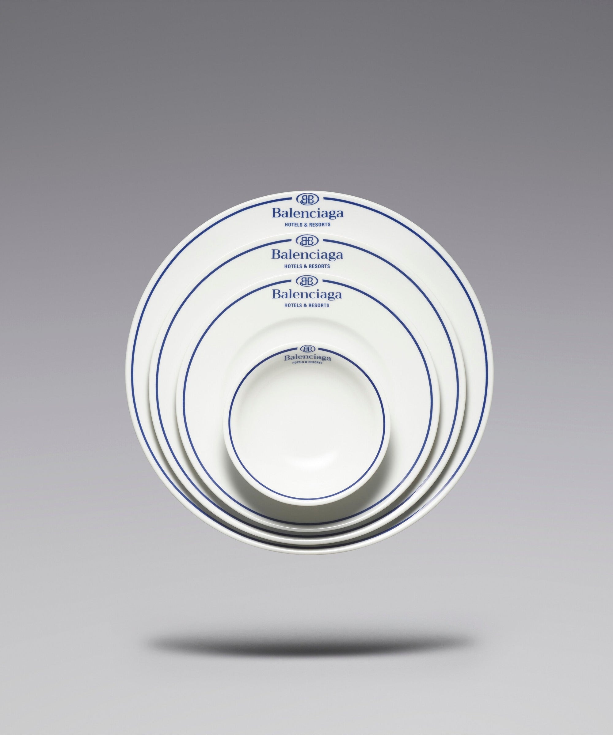 Medium Plate - White & Blue