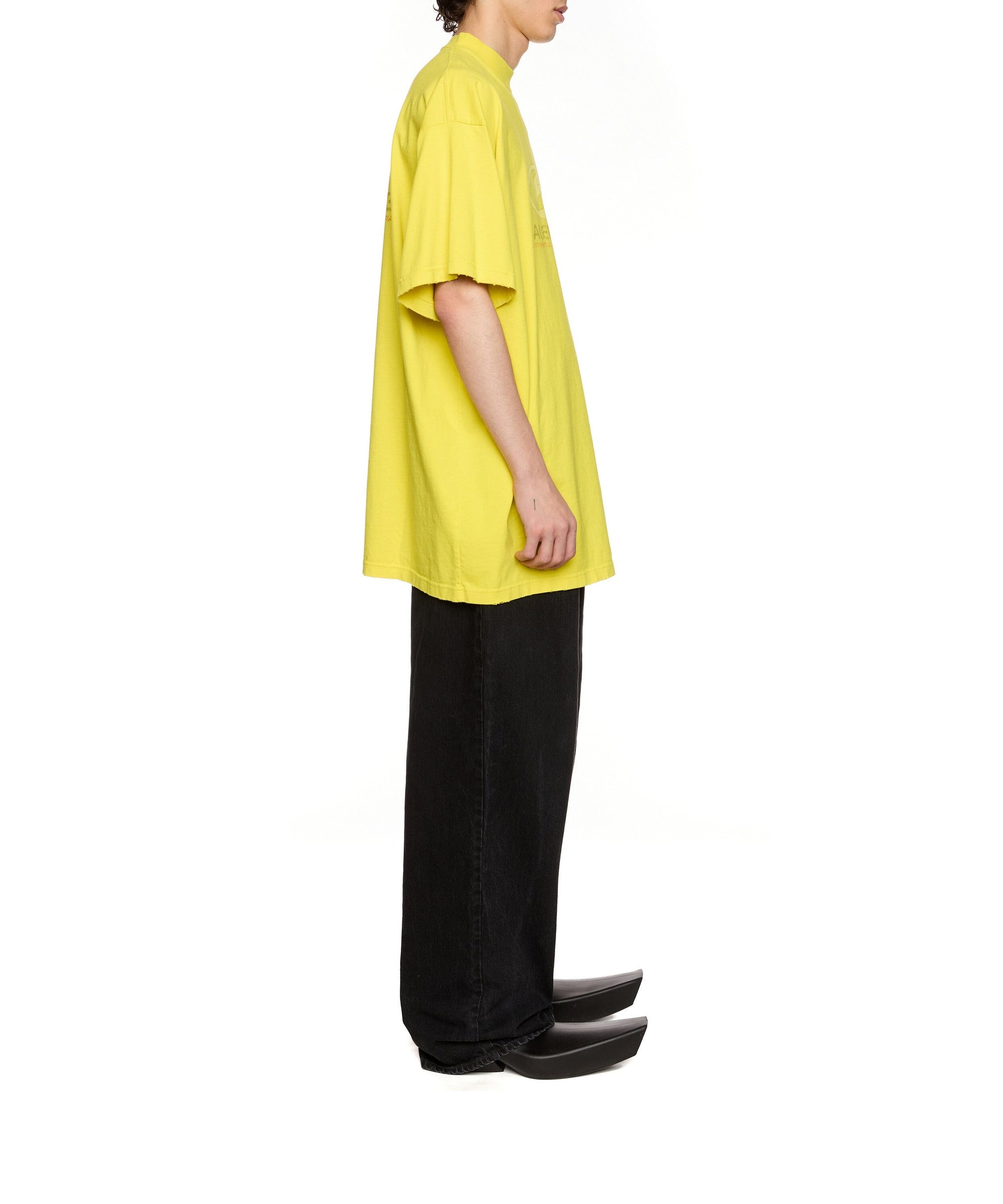 Surfer Oversized T-Shirt - Yellow & White