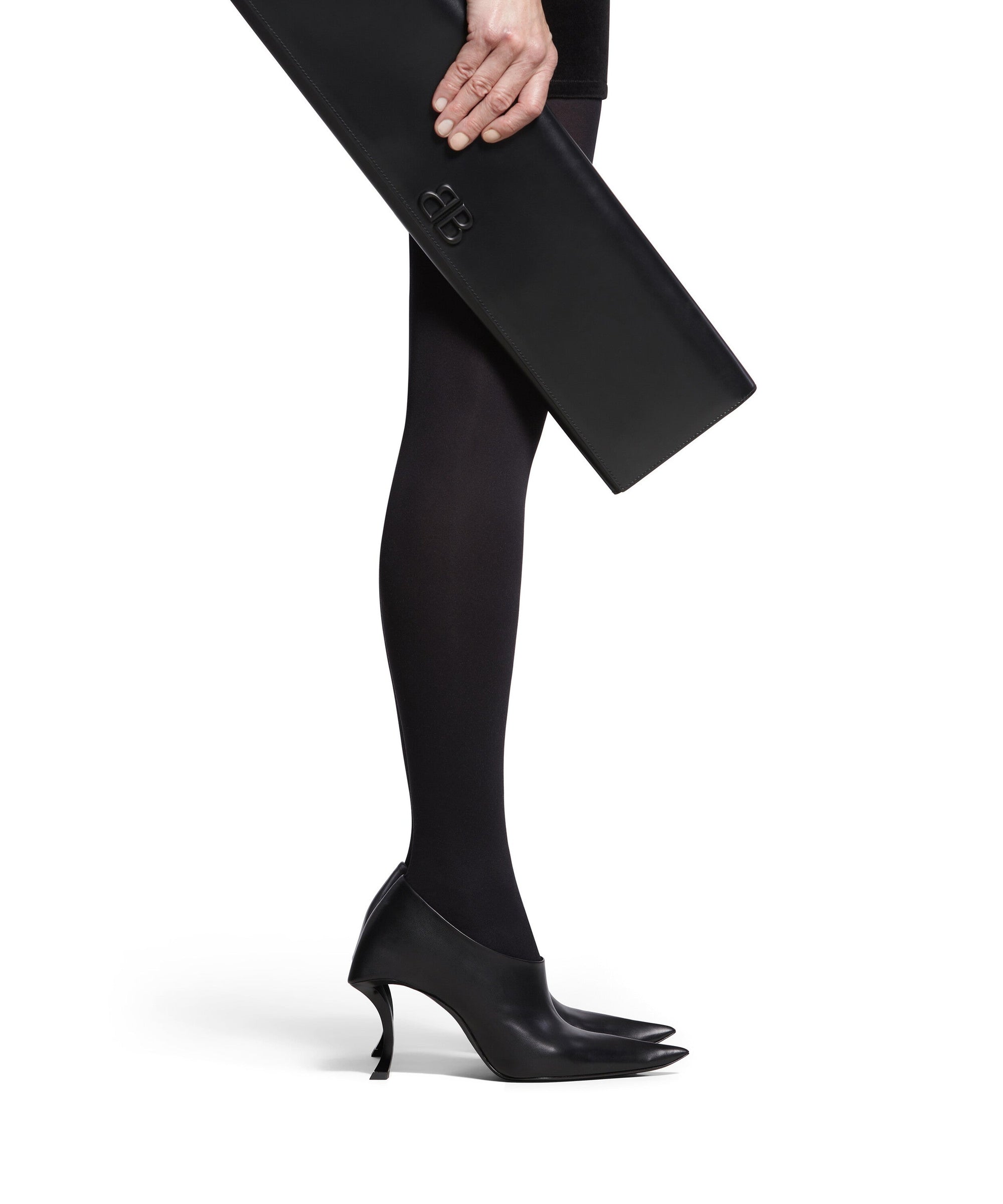 Hourglass 10 Pumps - Black