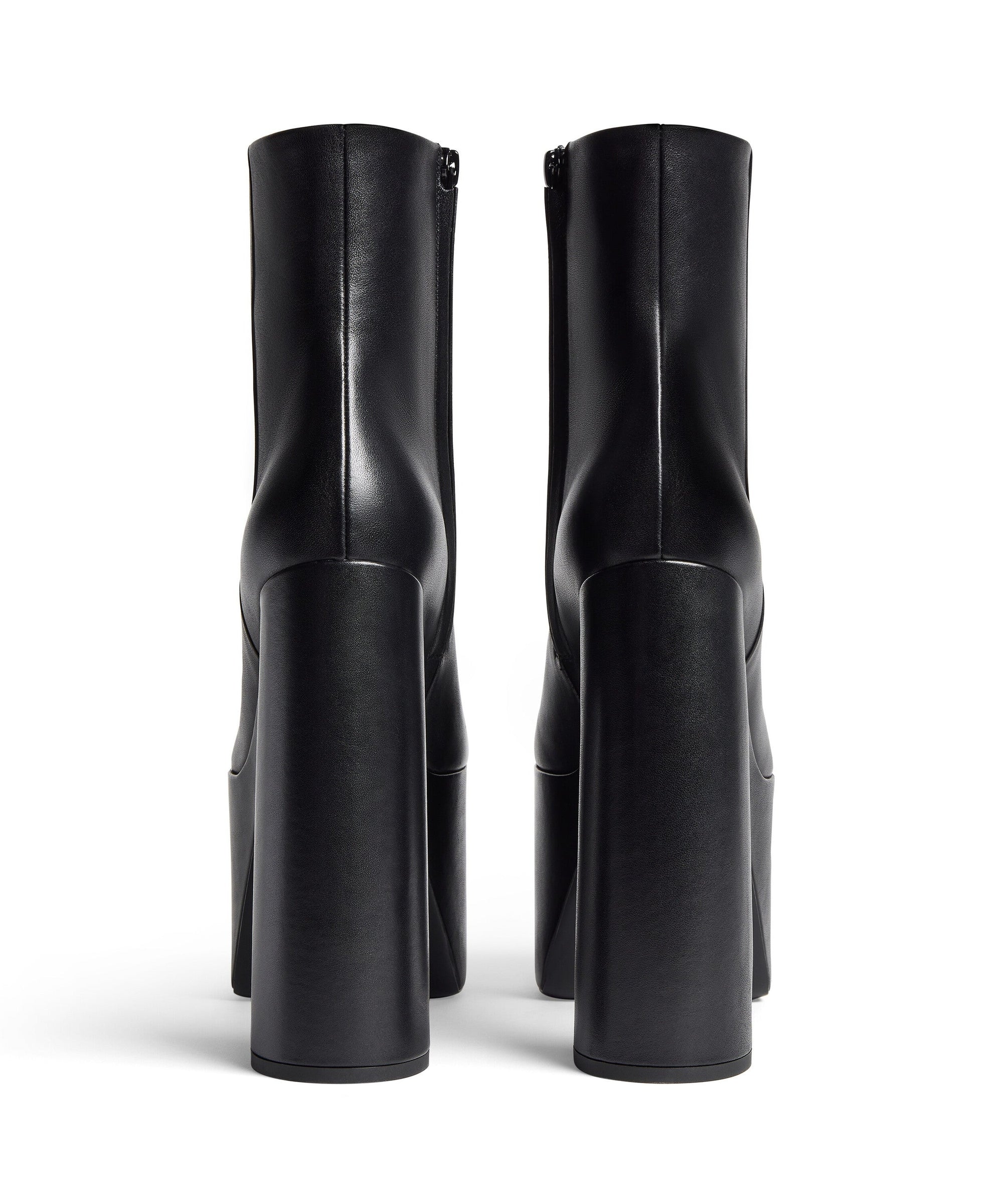 Camden 160 Booties - Black