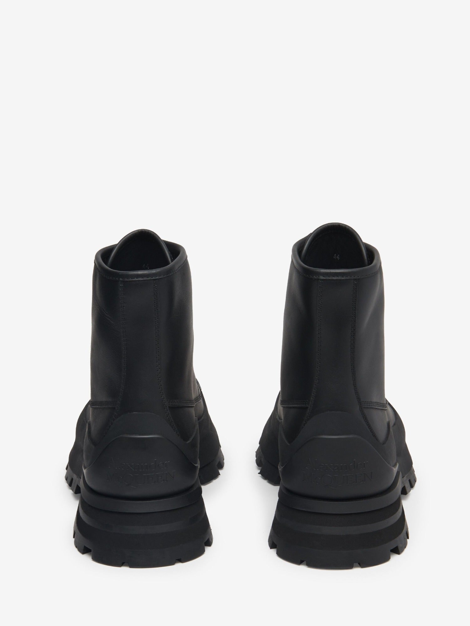 Wander Lace Up black Boots - Black
