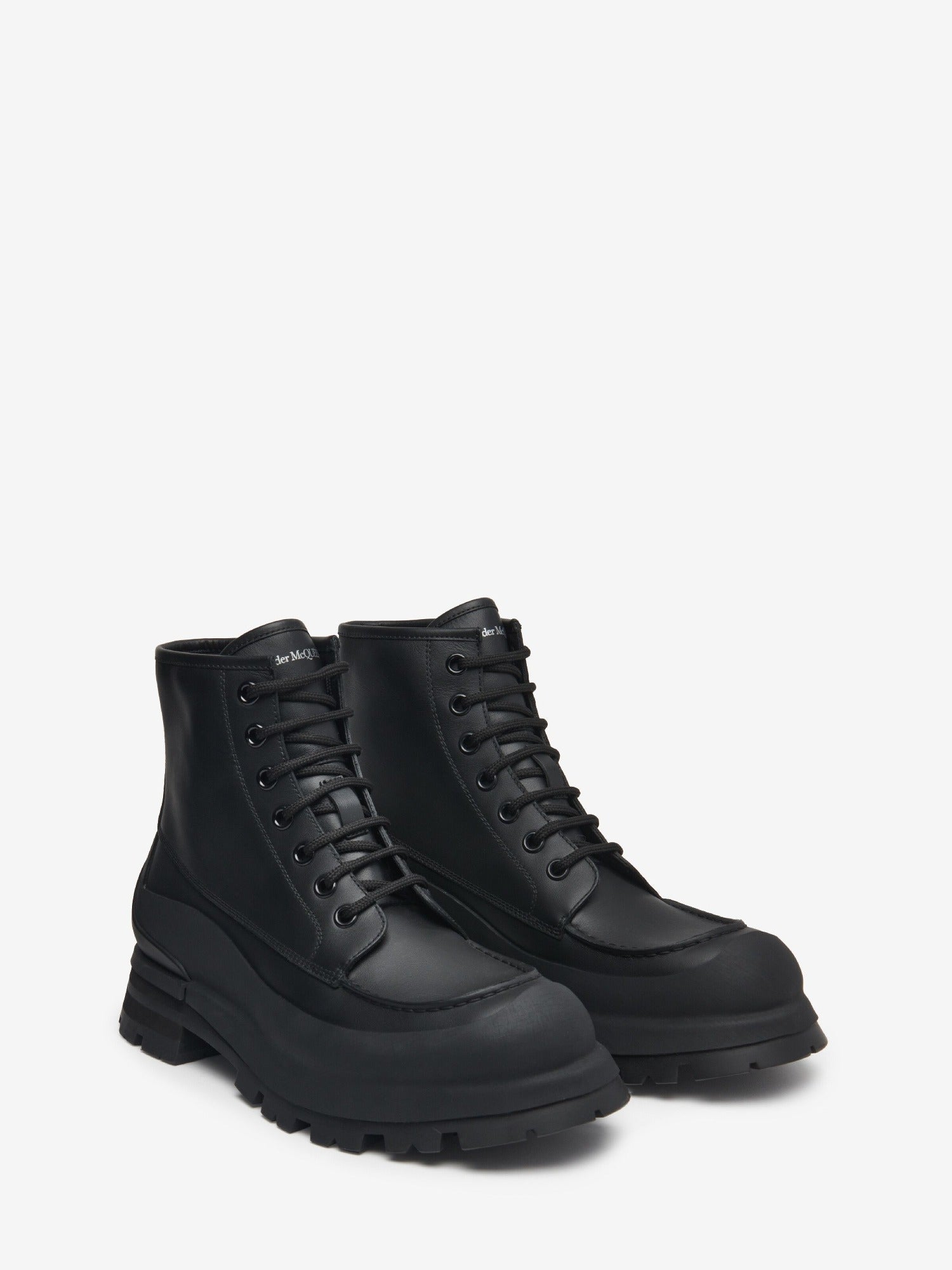 Wander Lace Up black Boots - Black