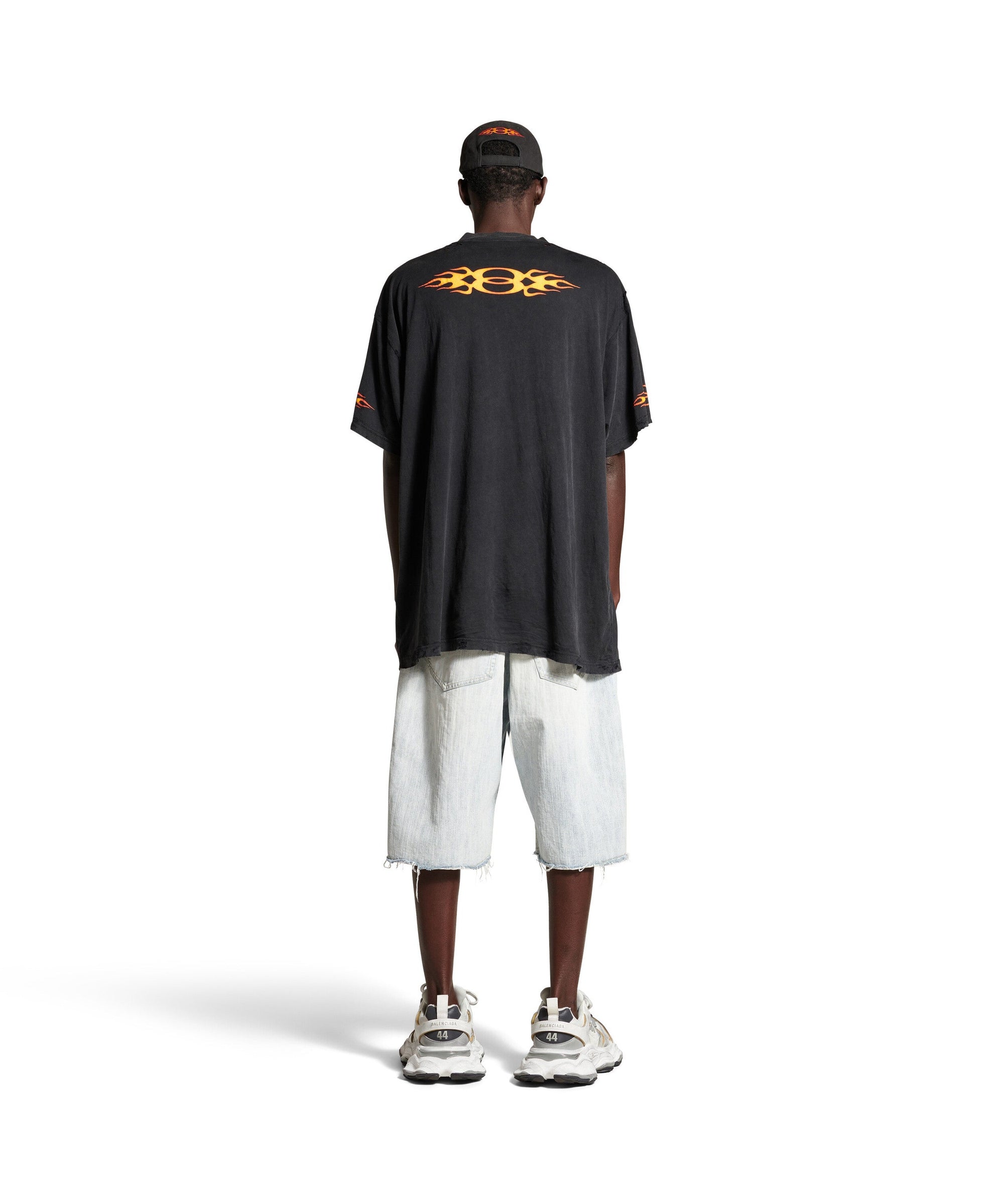 Burning Unity T-Shirt Oversized - Washed Out Black