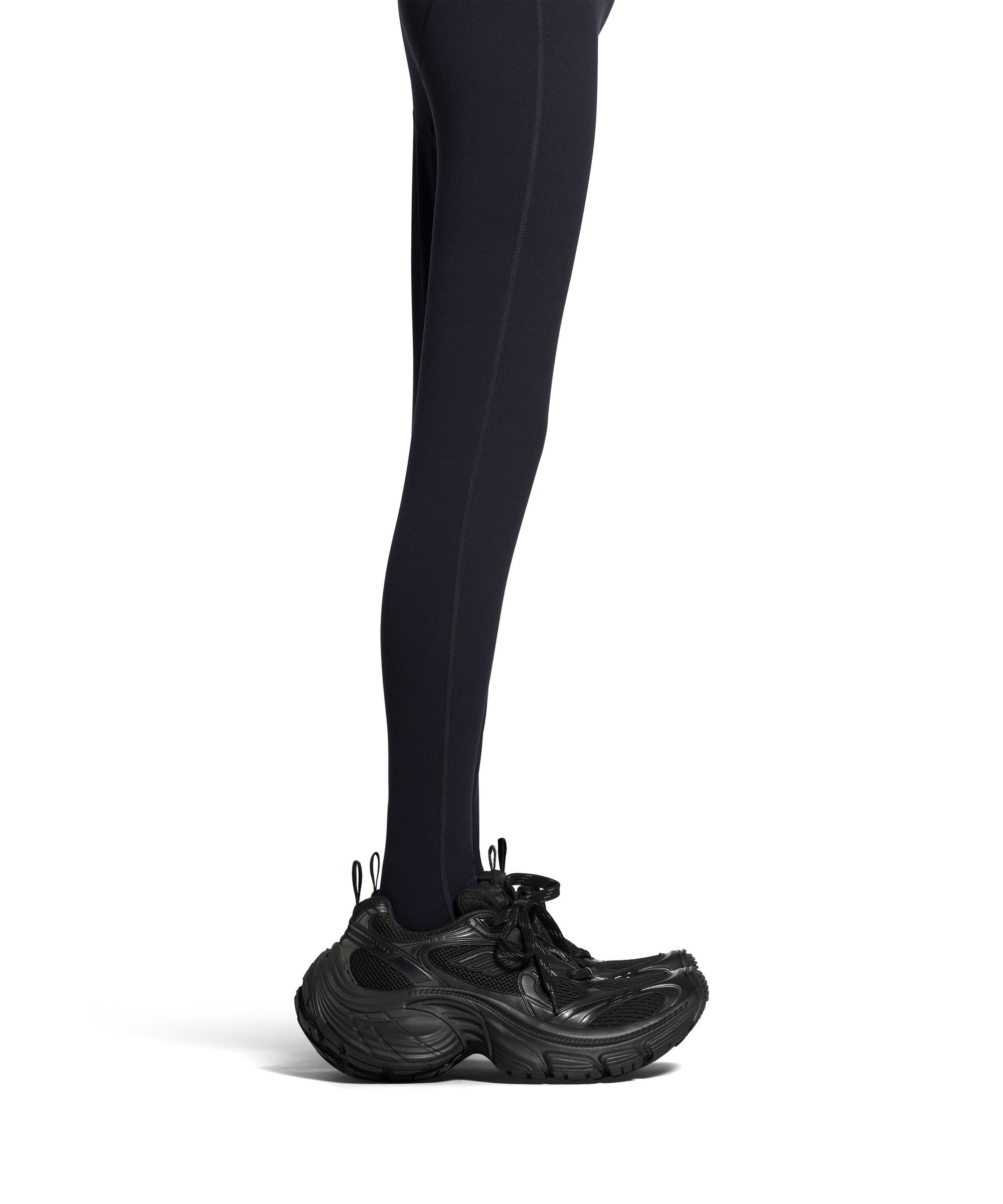 10XL Sneakers - Black
