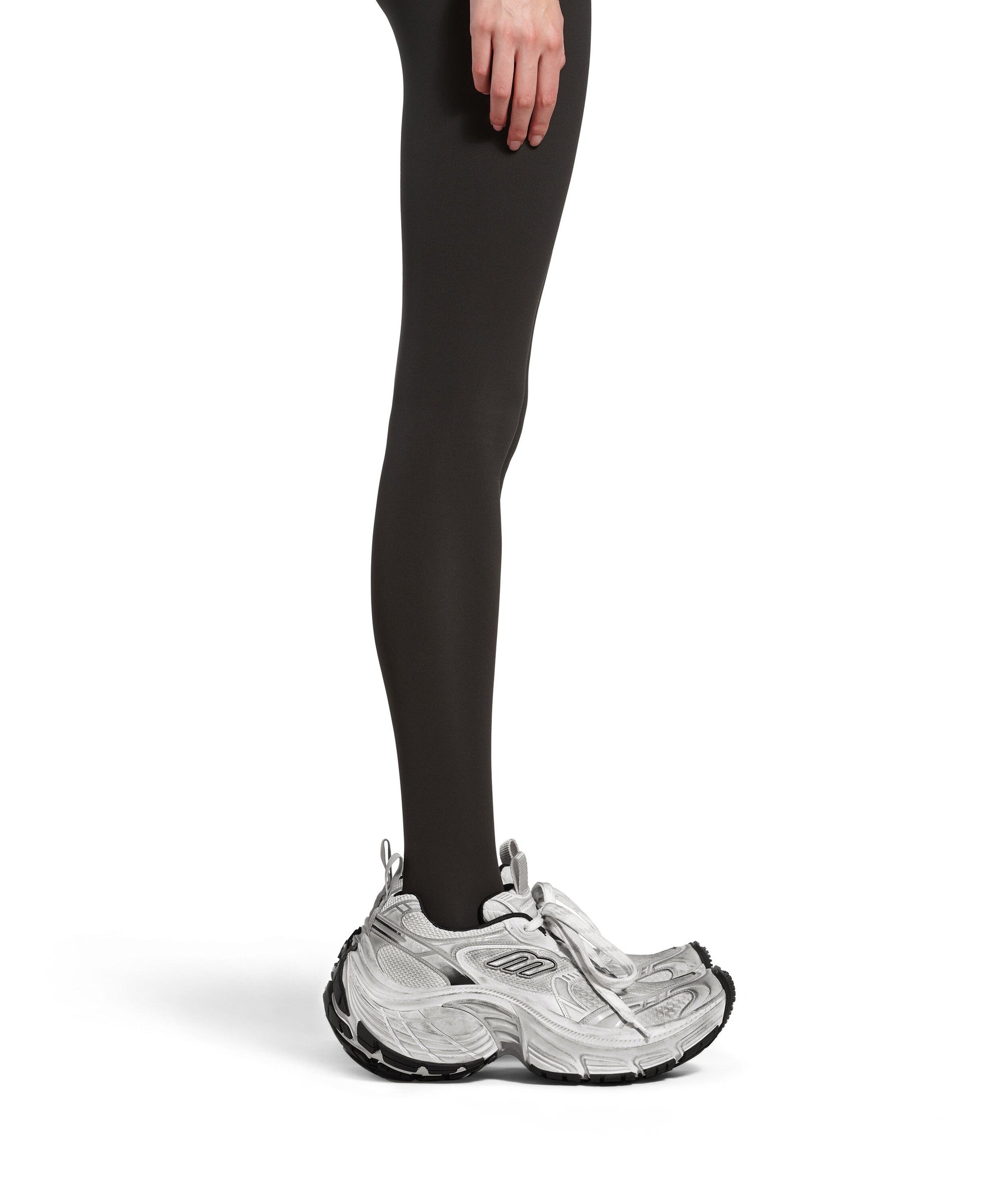 10XL Sneakers - White & Black & Grey