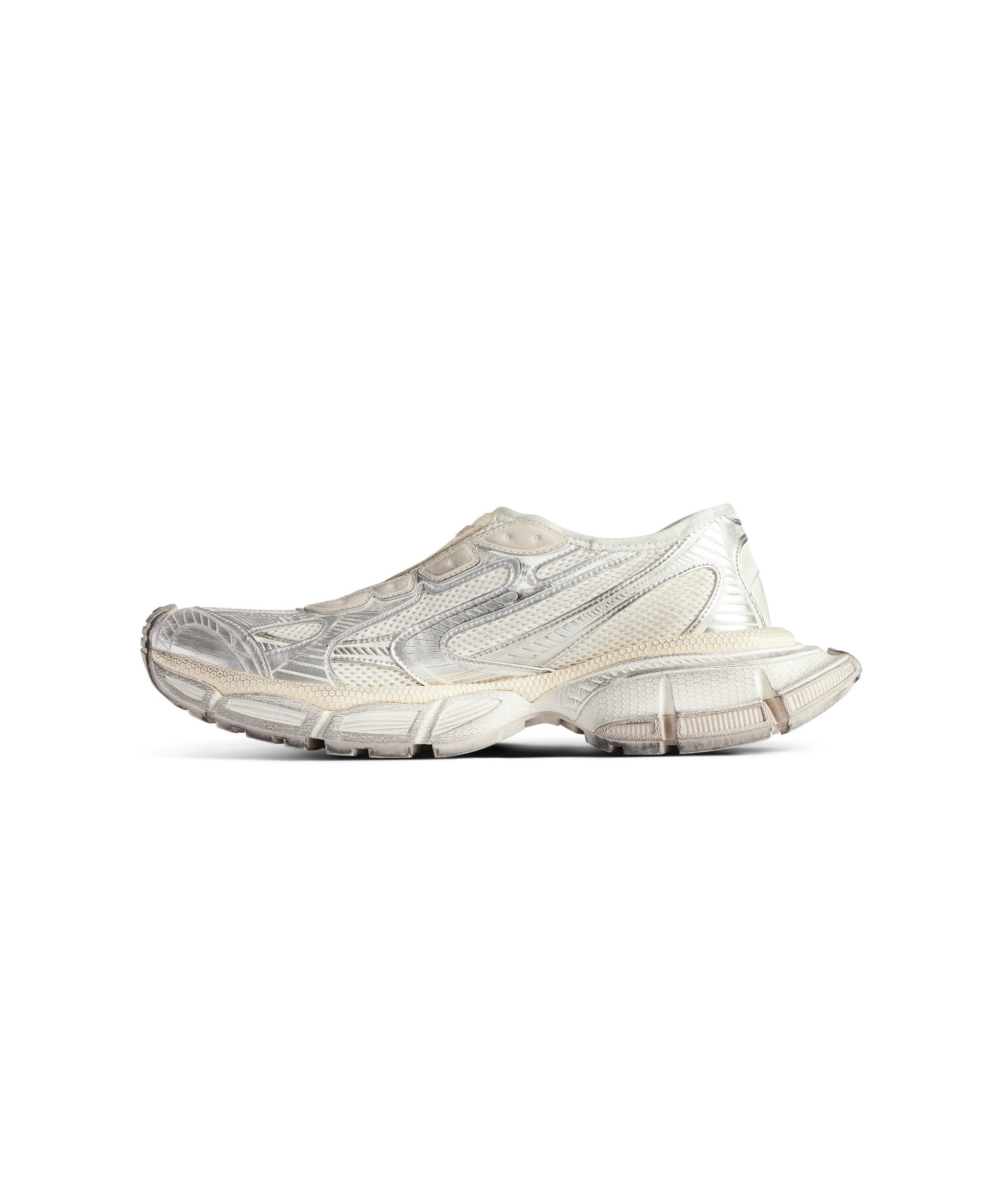 3XL Slip On Sneakers - Eggshell