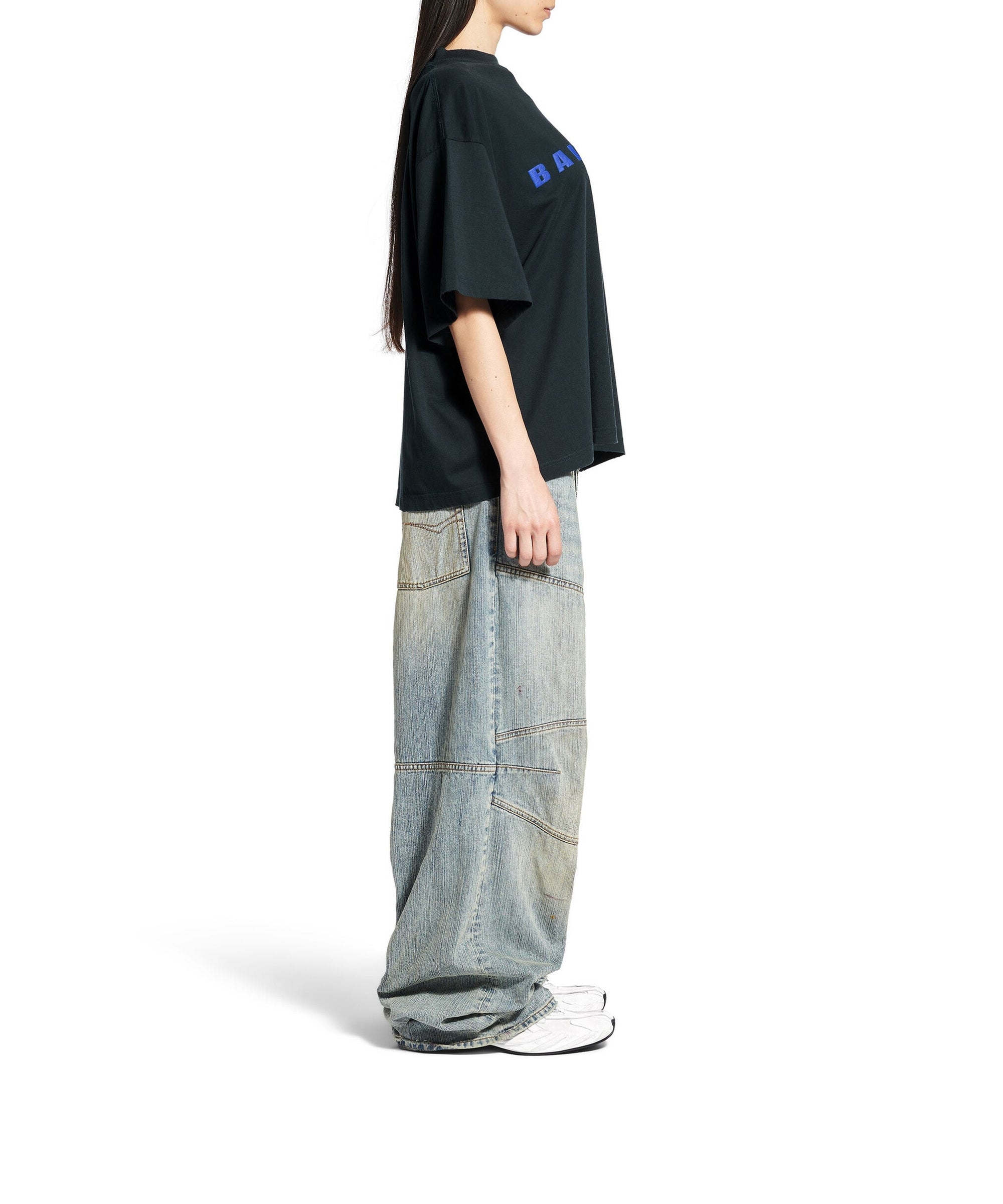 International Cropped T-Shirt - Faded Black