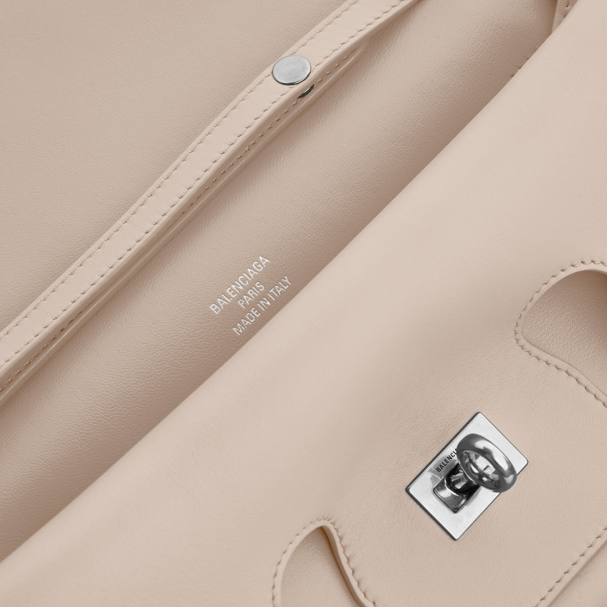Bel Air Clutch On Strap Small - Almond