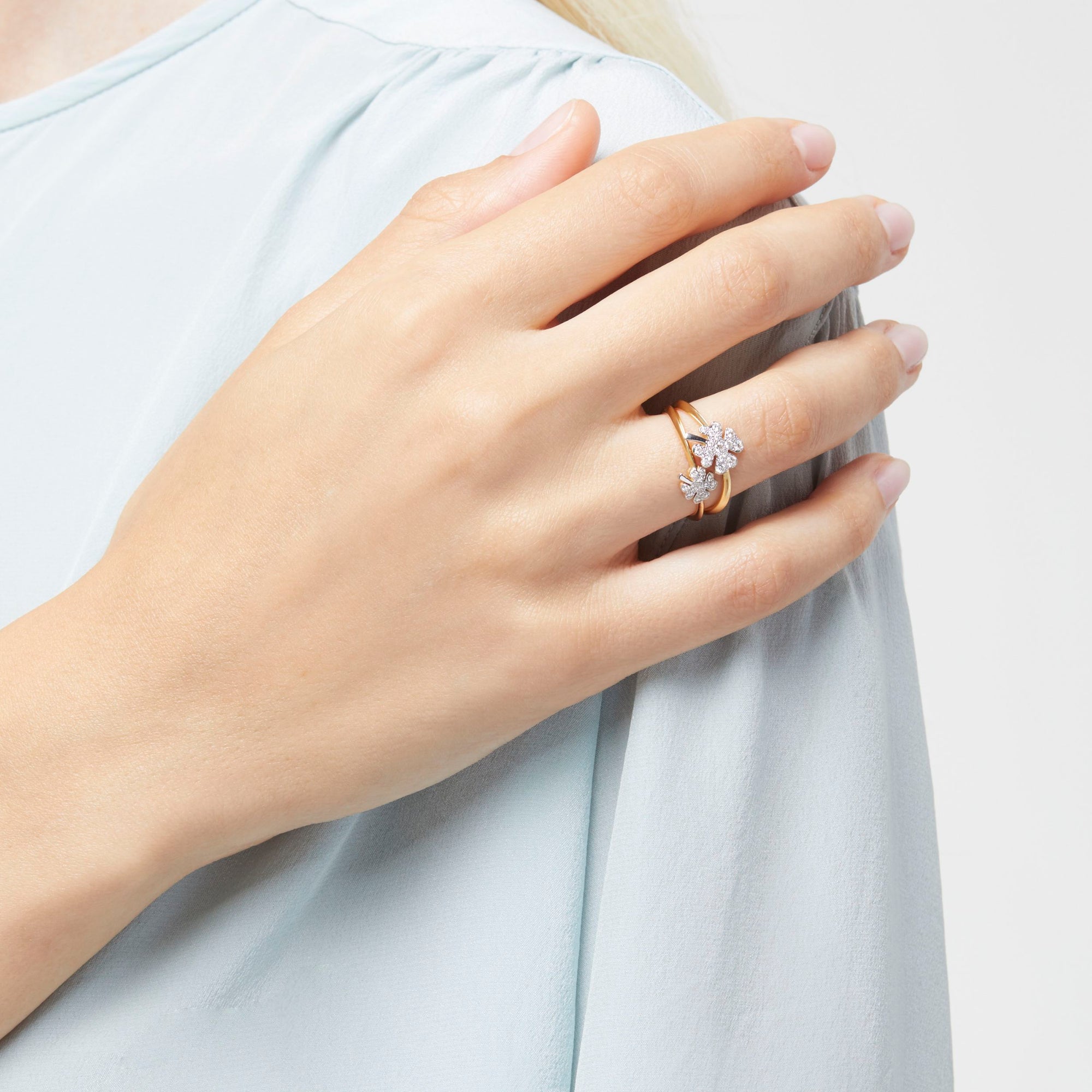 Four leaf clover yellow gold & white diamonds Ring - Yellow Gold