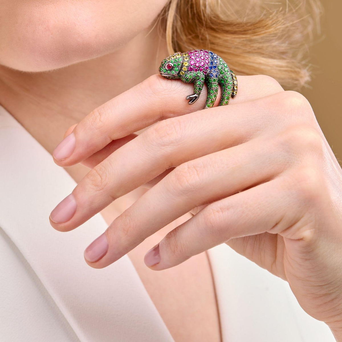 Masy The Chameleon sapphires rubies & tsavorites Ring - Black