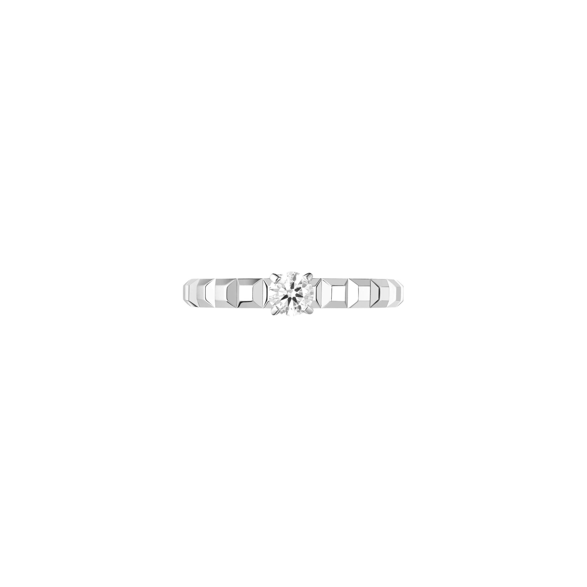Clou de Paris platinum & round diamond 0.32 carat Solitaire - White